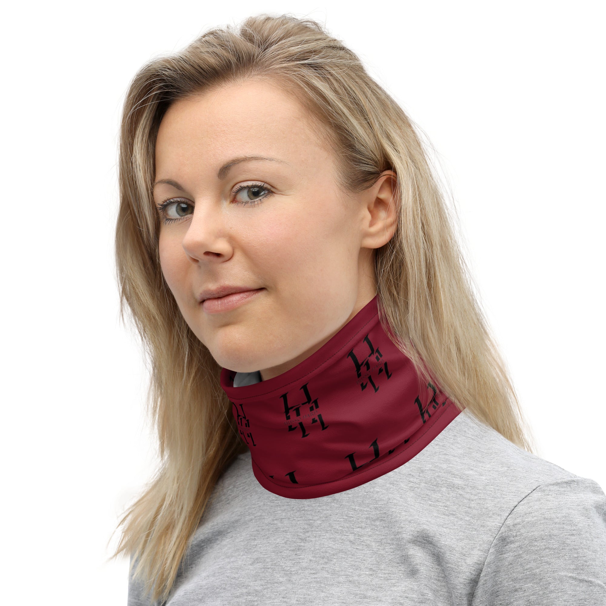Women's Neck Gaiter: A Versatile Accessory | Husso Hard