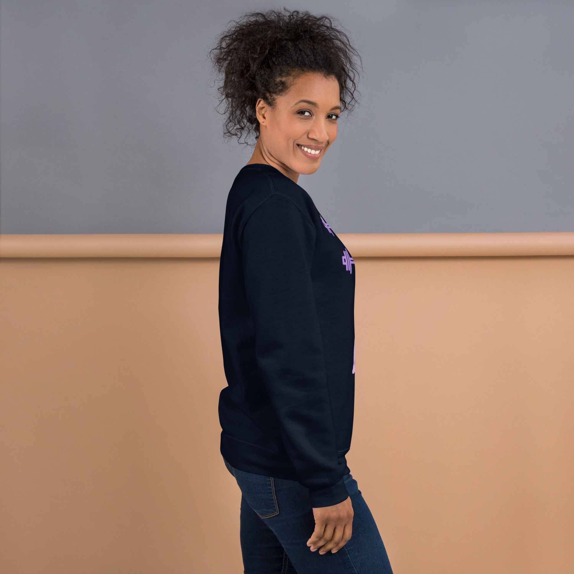 Women's Heavyweight Sweatshirt: Sturdy and Warm | Husso Hard
